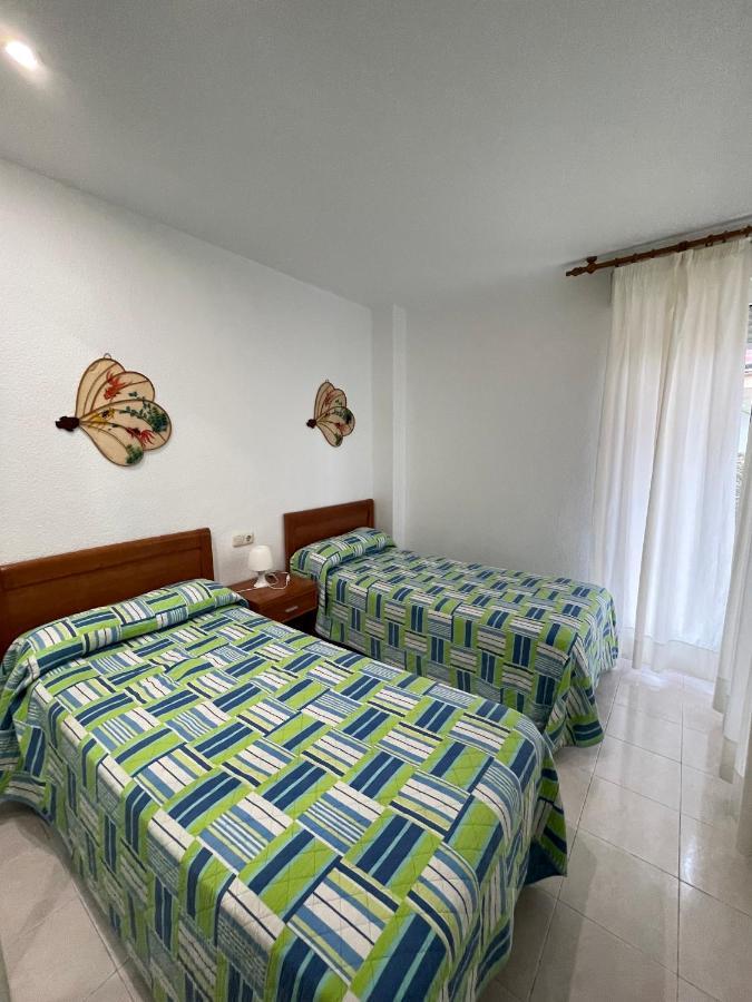 Alpen 1 - Cala Josep I 1Era Linea Apartment เพนิสโคลา ภายนอก รูปภาพ