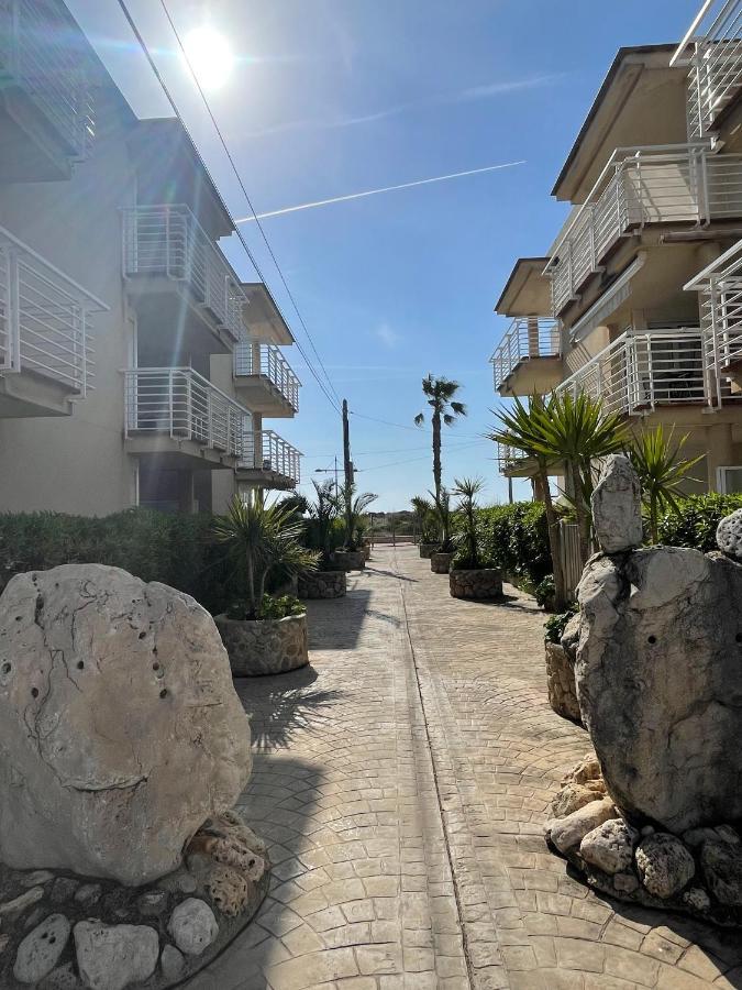 Alpen 1 - Cala Josep I 1Era Linea Apartment เพนิสโคลา ภายนอก รูปภาพ