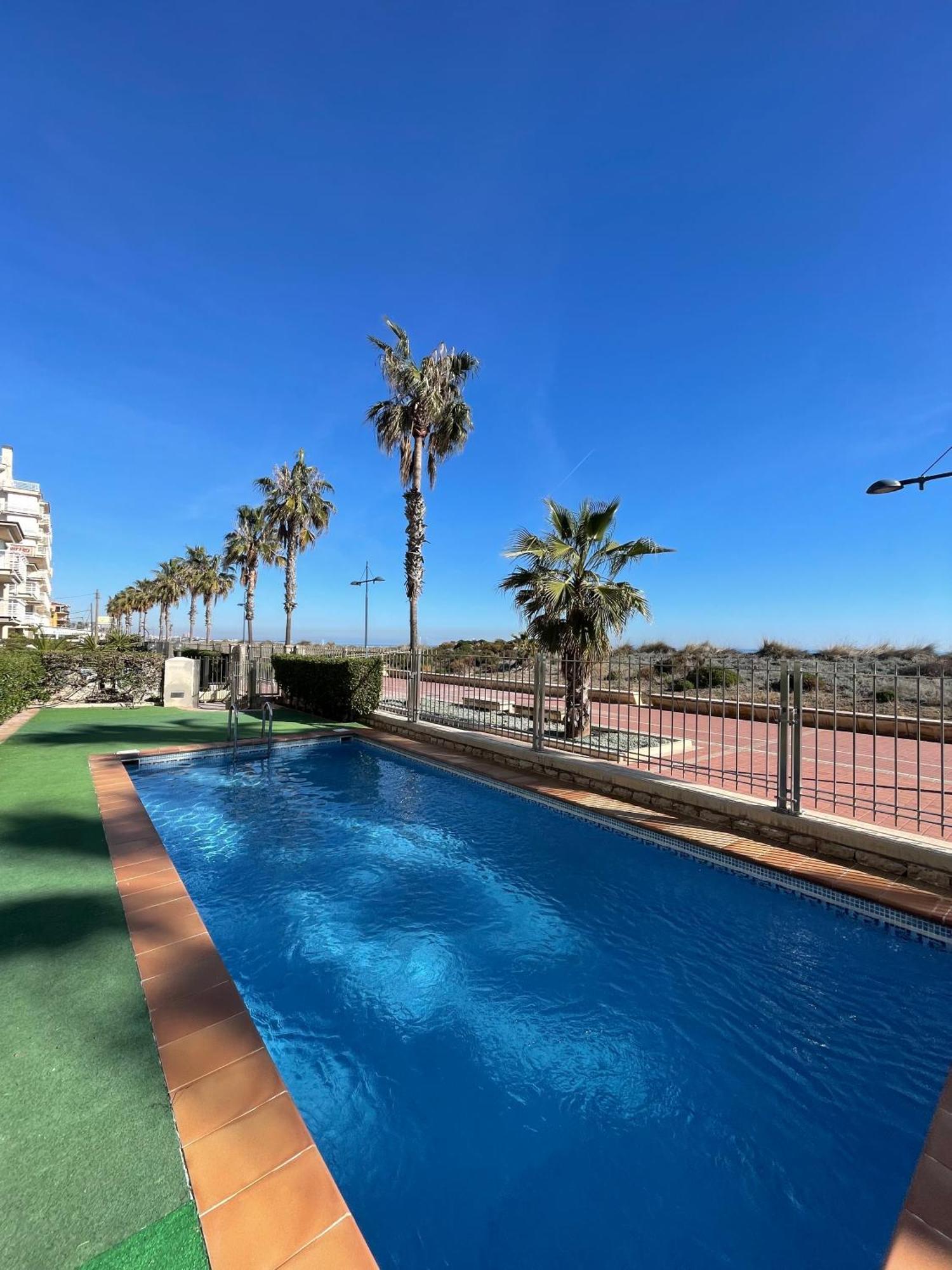 Alpen 1 - Cala Josep I 1Era Linea Apartment เพนิสโคลา ภายนอก รูปภาพ
