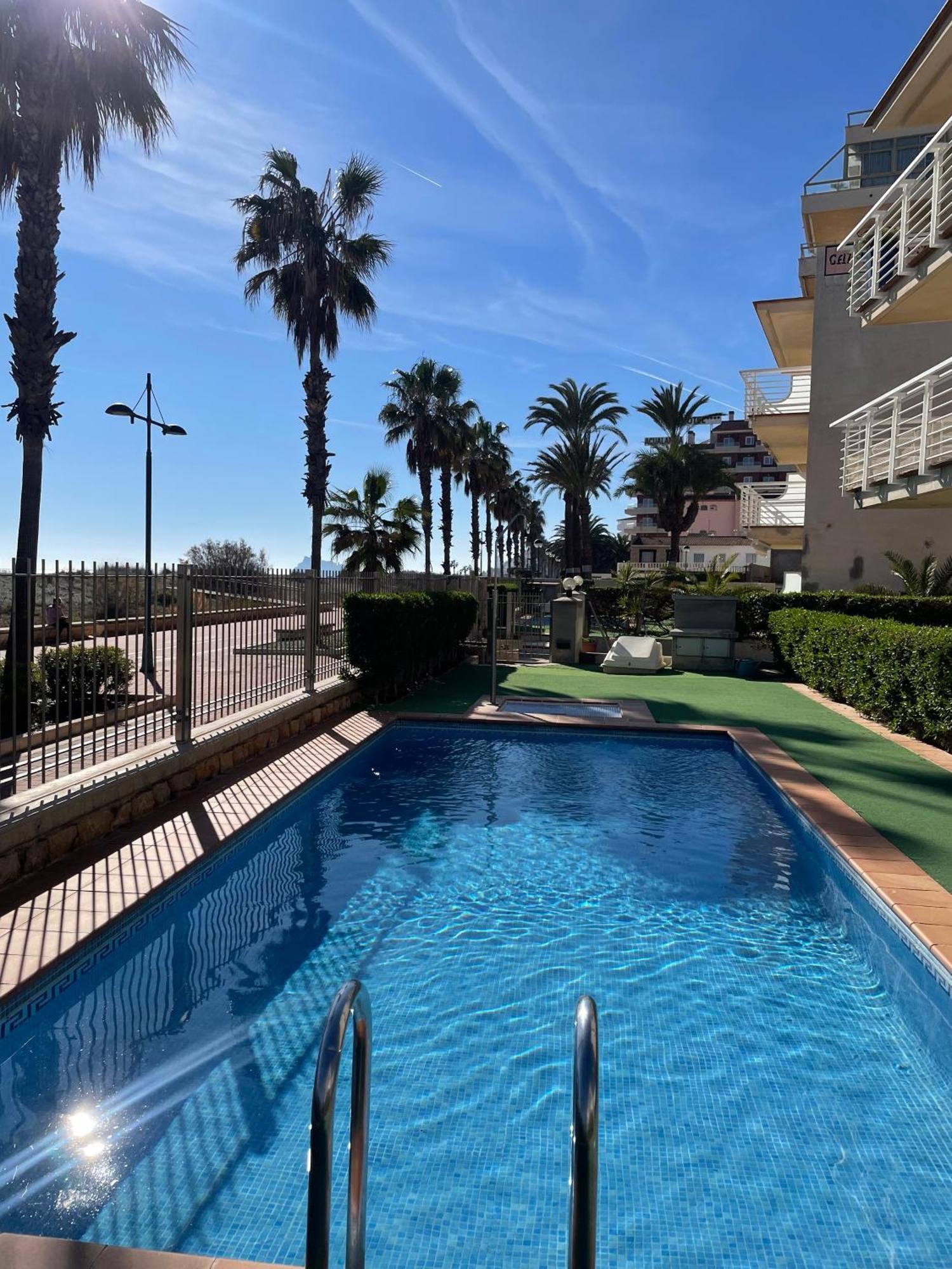 Alpen 1 - Cala Josep I 1Era Linea Apartment เพนิสโคลา ภายนอก รูปภาพ