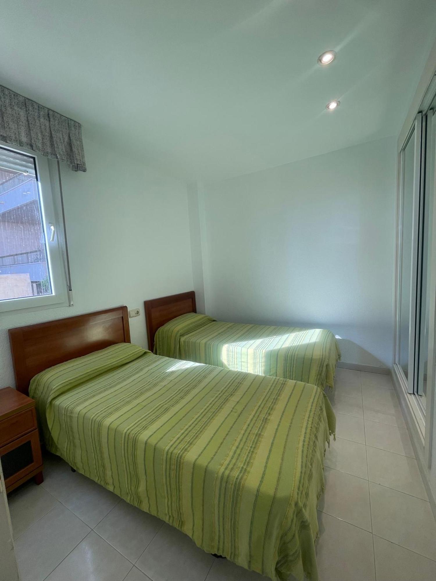 Alpen 1 - Cala Josep I 1Era Linea Apartment เพนิสโคลา ภายนอก รูปภาพ